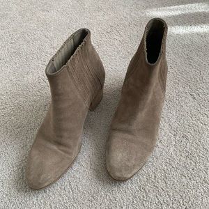 Vince Haider suede bootie